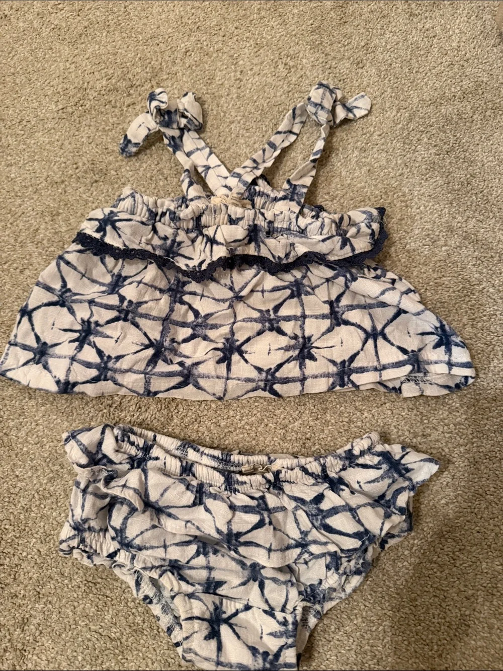 Jessica Simpson White and Navy Tie-Dye Two-Piece Ruffle Set.